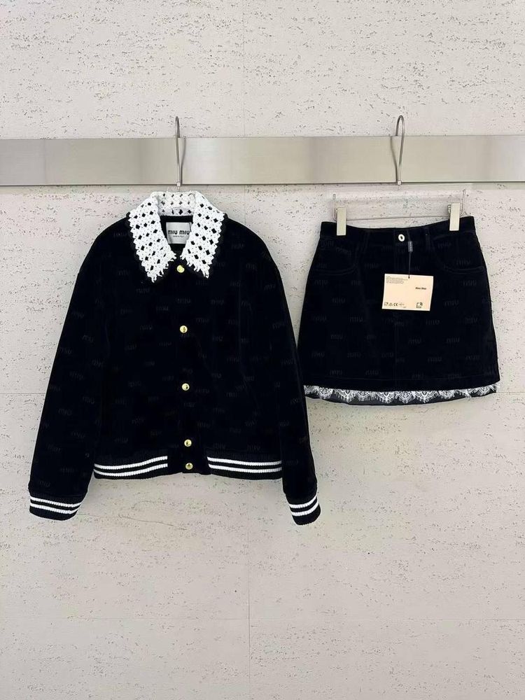 Костюм MIU MIU