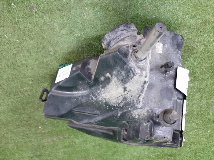 Корпус воздушного фильтра Audi A4 4 B8 (2007-2015)