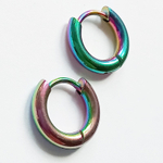 Серьги кольца цветные (бензинка) 8мм для пирсинга ушей. Медицинская сталь, радужное анодирование. Цена за пару