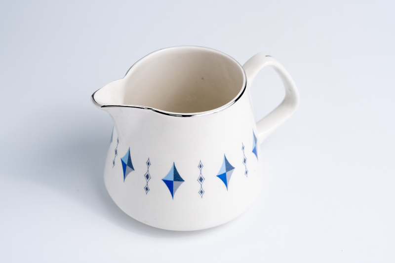 Молочник из кофейного сервиза Camelot