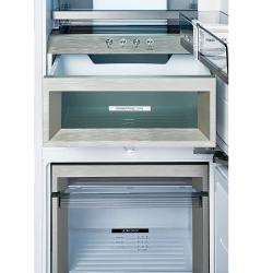 Встраиваемый холодильник с нижней морозильной камерой Vard VIC177NIW