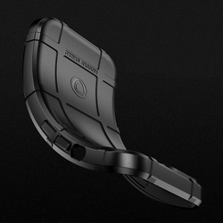 Ударопрочный защитный чехол черного цвета на Motorola Moto P50, серия Armor от Caseport