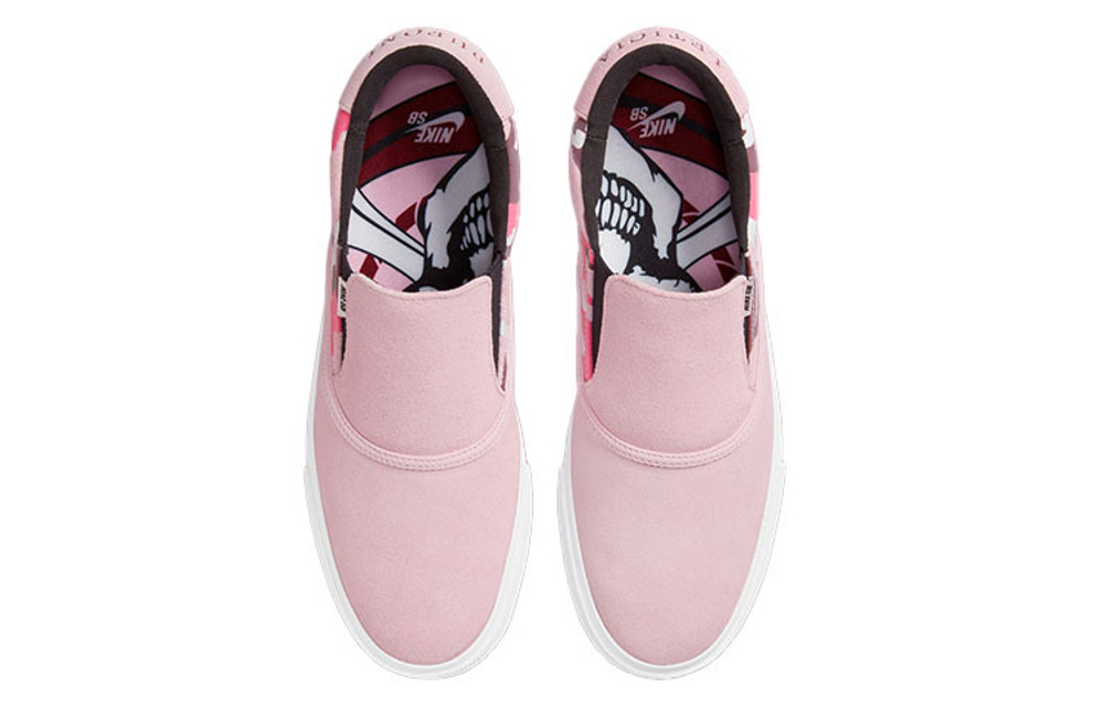 Кроссовки Nike