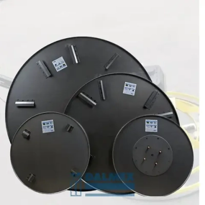 Диск затирочный DALMEX для бетона 610 мм. 4 зацепа кромка 90 градусов