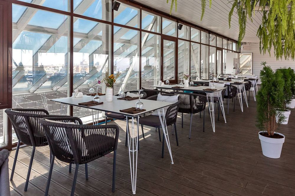 "Руссо" обеденный стол из HPL 150х80см, цвет "молочный"