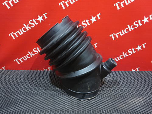 Патрубок воздушного фильтра 2023г.