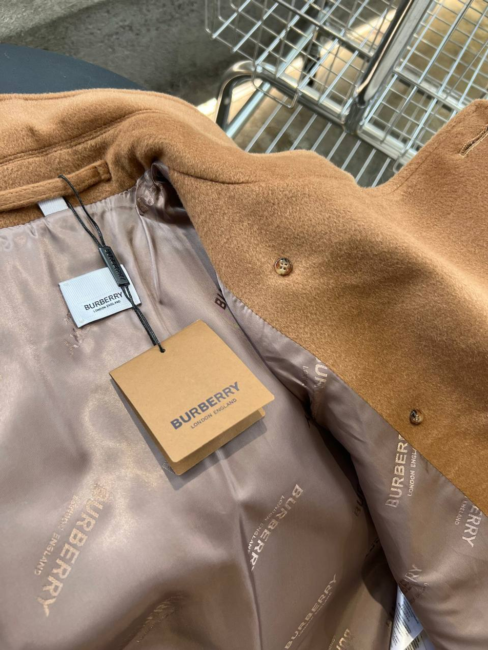 Пальто Burberry
