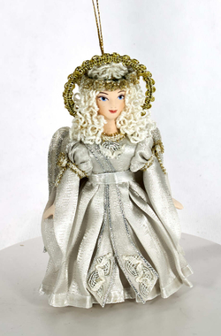 Подвесная фарфоровая кукла Ангел. Сувенир ручной работы