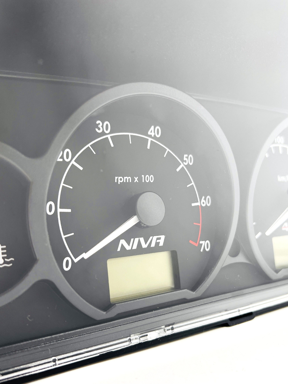 Комбинация приборов АТПП для ВАЗ 2123 Нива Шевроле