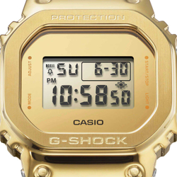 Часы Casio GM-5600SG-9ER