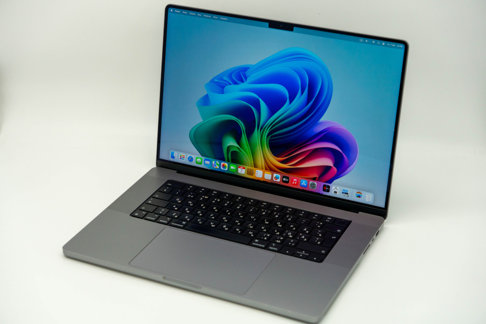 Ноутбук Apple MacBook Pro 16 ( M1 Pro )