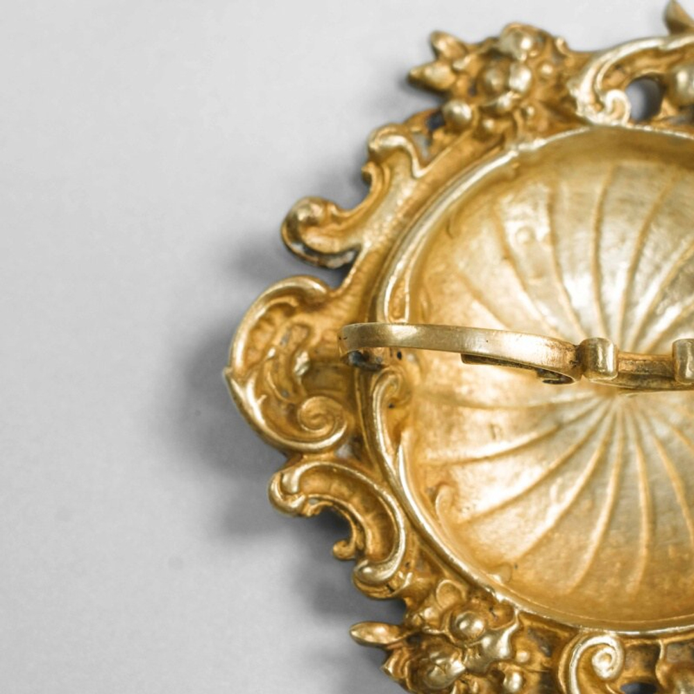 Винтажная пепельница из латуни