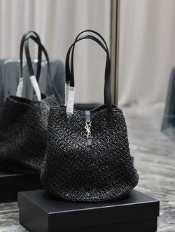 Saint Laurent Panier Medium in Raffia