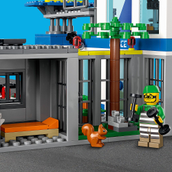 LEGO City - Полицейский участок 60316