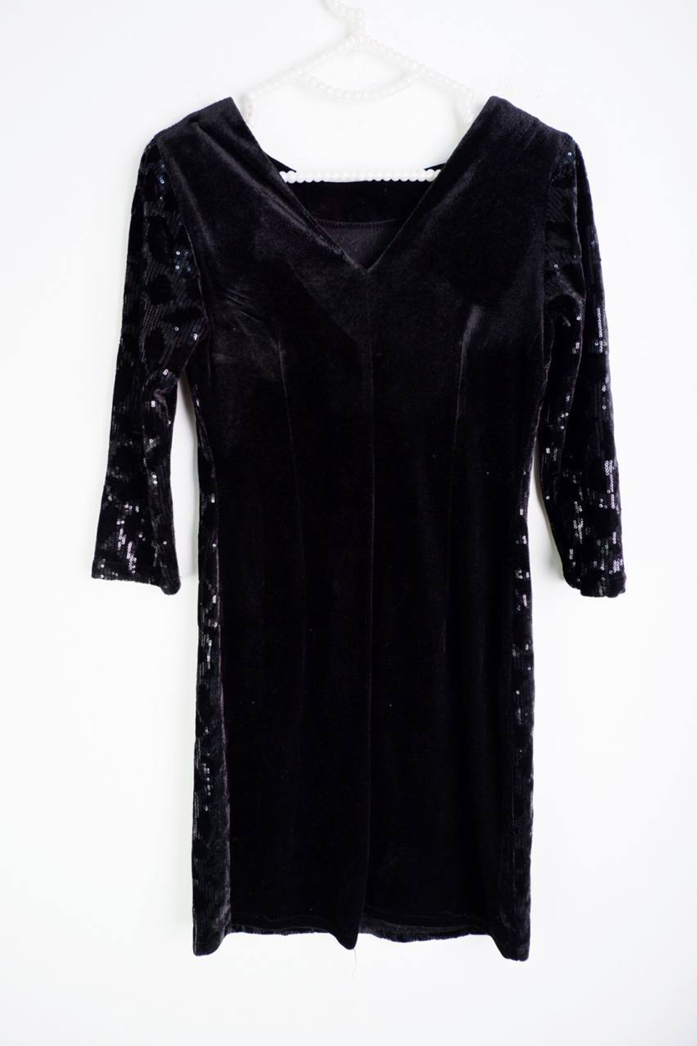 Платье с пайетками для вечеринки, визуально на 42 размер