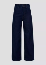 Джинсы с широкими штанинами