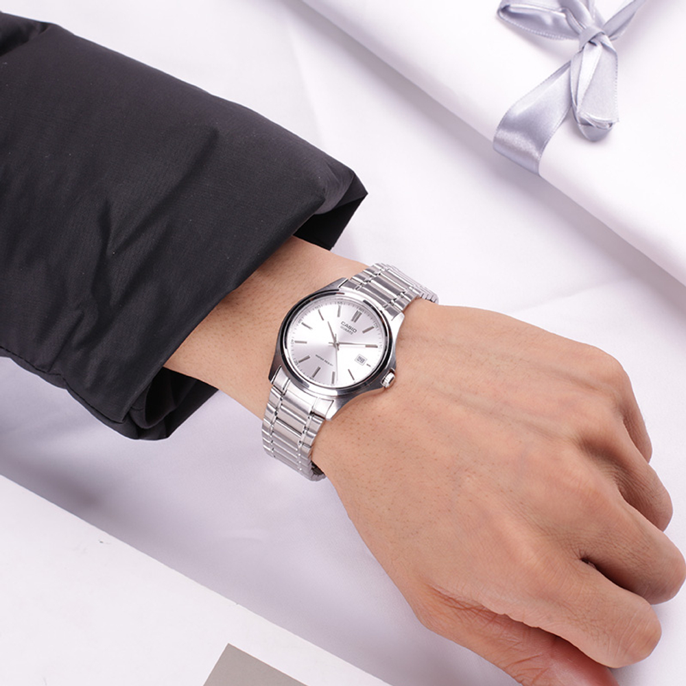 CASIO Men Standard Series Watch