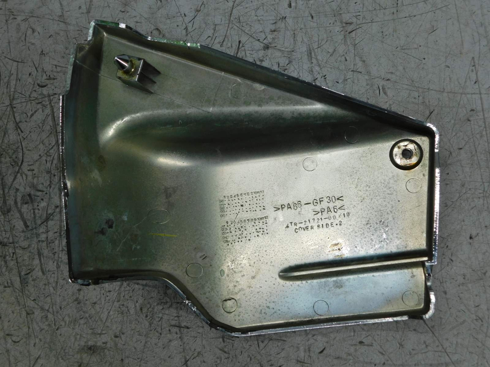 Крышка боковая правая Yamaha Drag Star 400 Classic(царапины) 4TR-21721