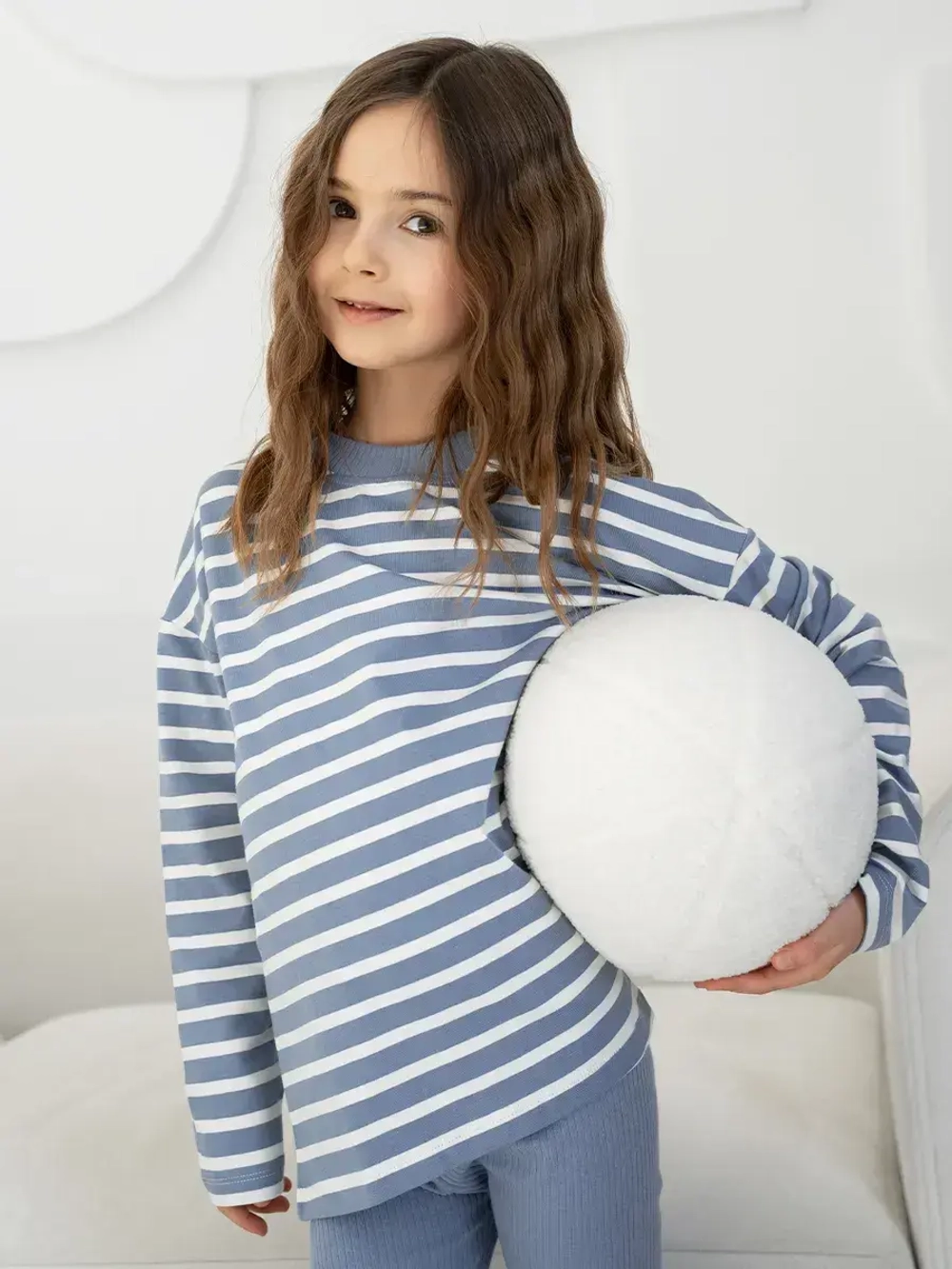 Костюм для девочки на осень