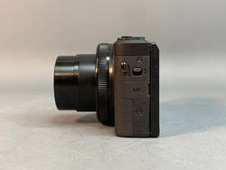 Canon G7X Mark III