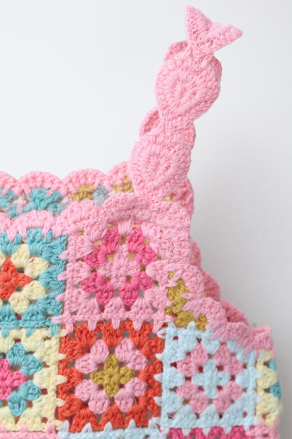 ZARA ВЯЗАНЫЙ ТОП КРЮЧКОМ С СЕРДЕЧКАМИ, РАЗНОЦВЕТНЫЙ