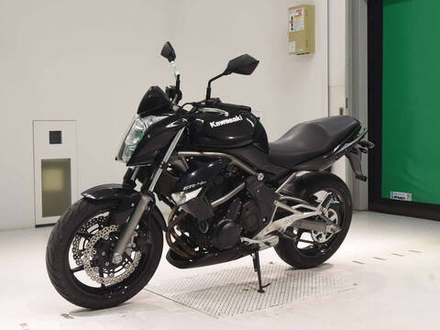 Kawasaki ER-4N