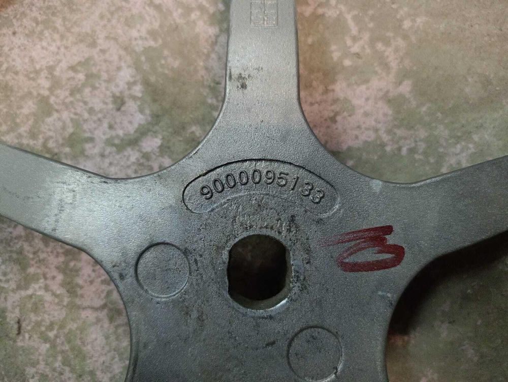 10 Шкив стиральной машины Bosch 9000095133 б/у