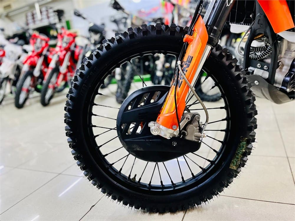 Мотоцикл BRZ MX8 NB300 23 ENDURO