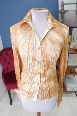 Блузка  Snowny  золотистая 44 размер