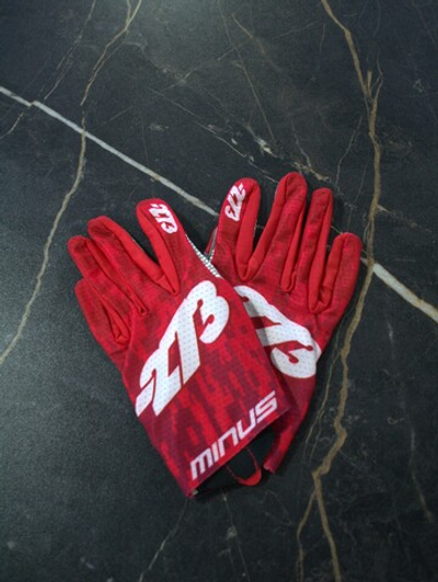 Перчатки для симрейсинга -273 SIM Glove красный-белый