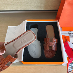 Hermes Oran Sandal