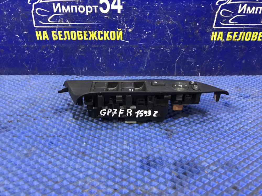 Блок управления стеклоподъемниками Honda SHUTTLE 2015-2022