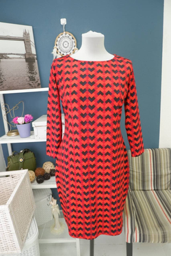 Платье Incity с геометрическим принтом 44 размер