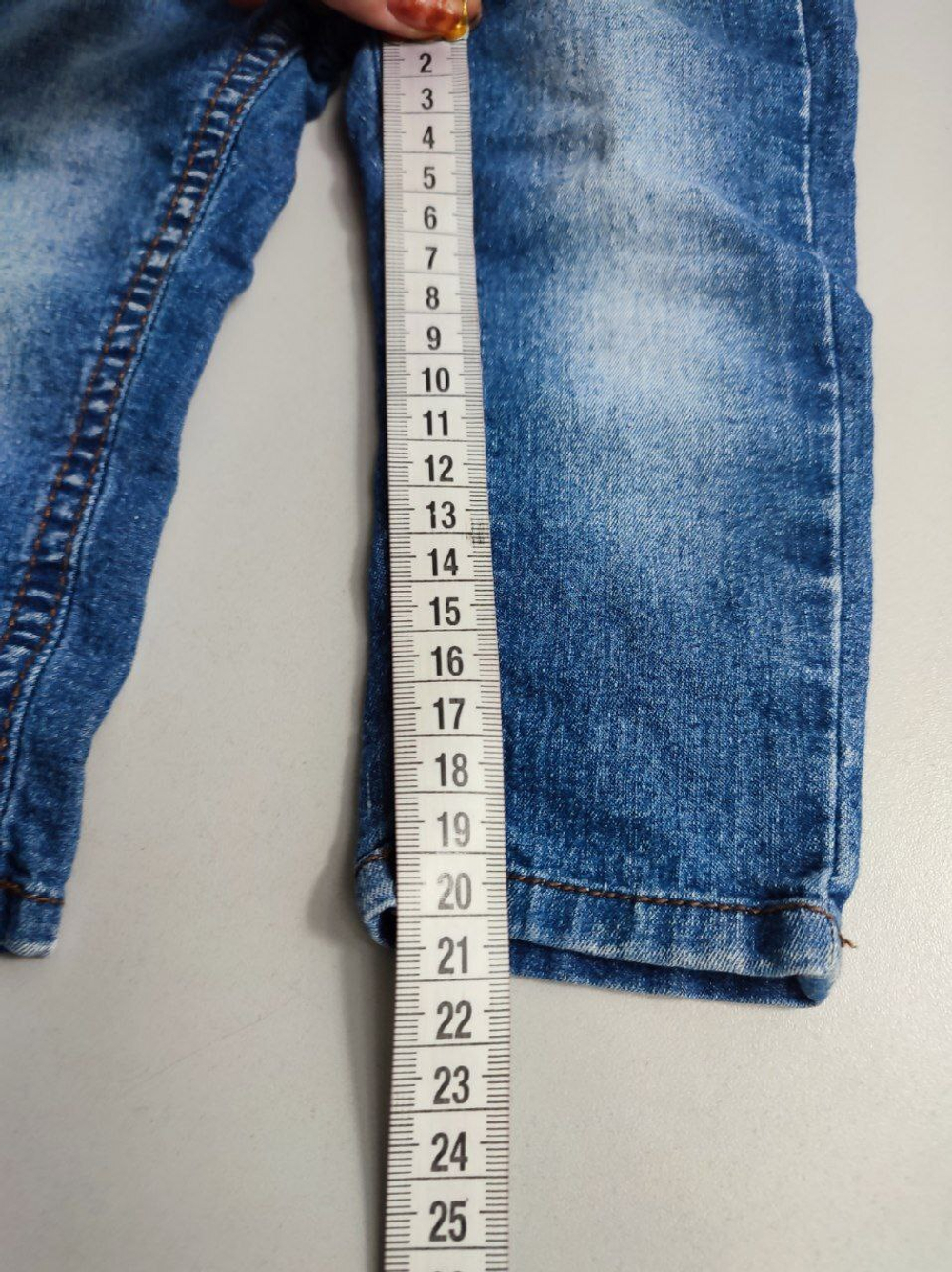 Джинсы Gee Jay базовые на 9-12 месяцев