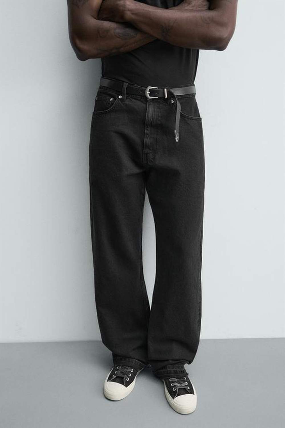 ZARA ДЖИНСЫ LOOSE FIT, УГОЛЬНЫЙ