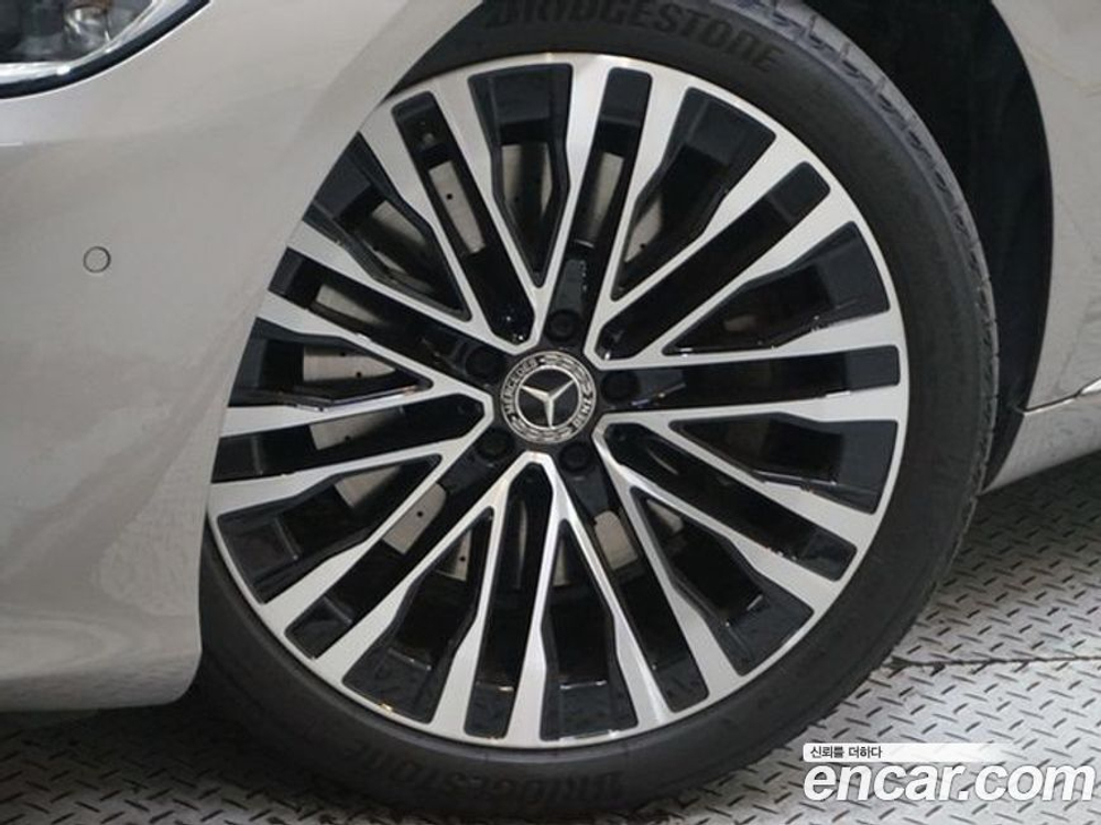 Mercedes-Benz S-Class W223 S580L 4MATIC (10.2021)