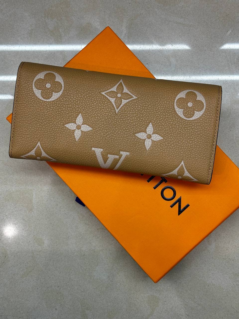 Кошелек Louis Vuitton