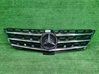 Решетка радиатора Mercedes ML W166 (2011-2015)