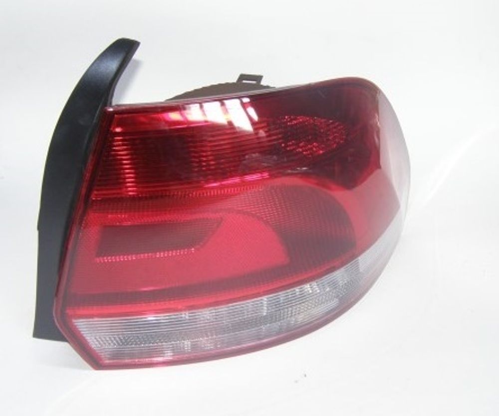 Фонарь задн. гол. Volkswagen Polo прав. с 2010 до 2014 г. (COMPONENT)