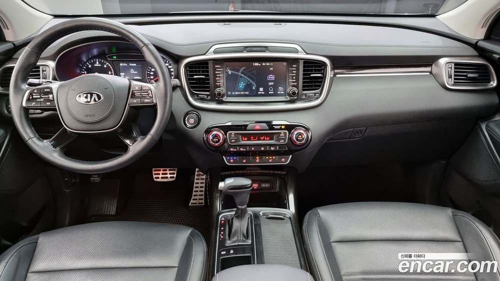 Kia The New Sorento Дизель 2.0 2WD (10.2019)