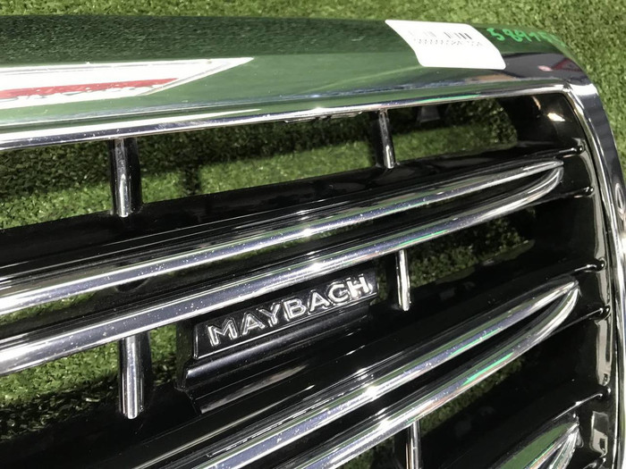 Решетка радиатора Mercedes S W222 (2017-2020) Maybach
