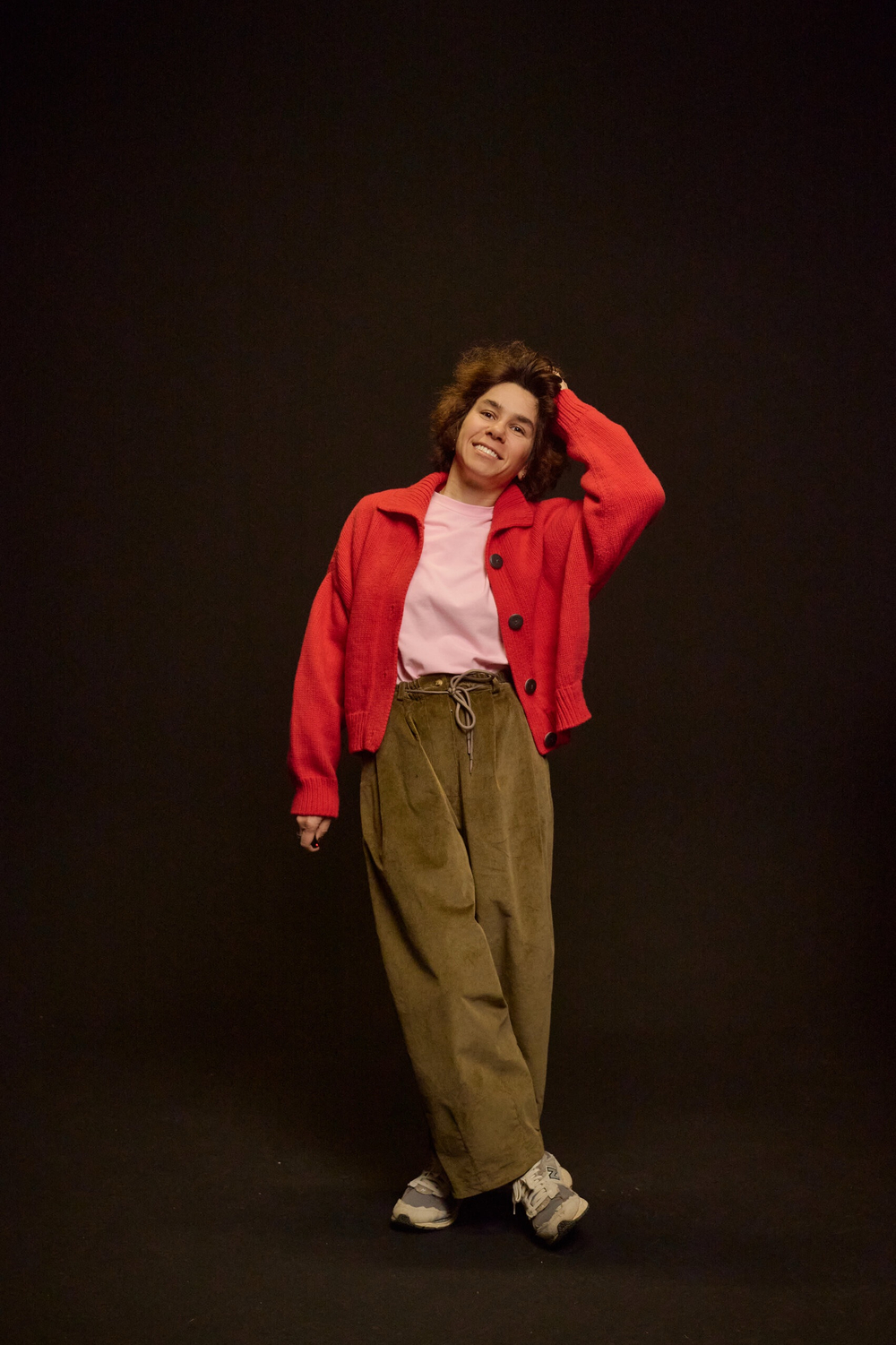 Брюки-бананы из вельвета, хаки