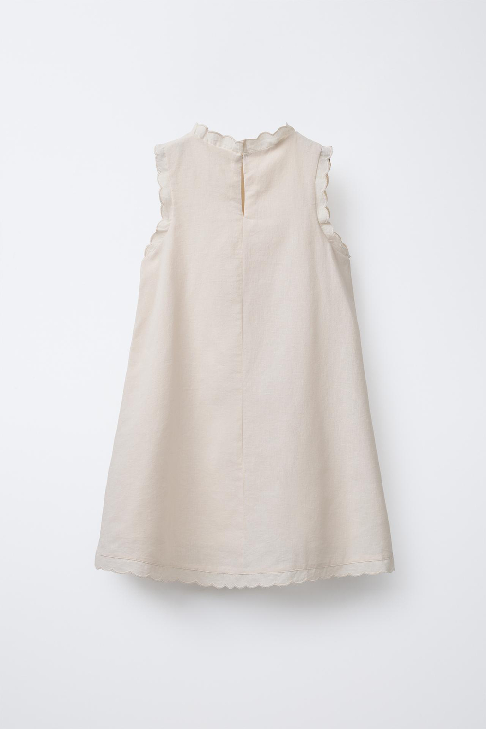 ZARA ПЛАТЬЕ С ВОЛНИСТЫМИ КРОМКАМИ И ЦВЕТОЧНОЙ ВЫШИВКОЙ, СВЕТЛО-БЕЖЕВЫЙ