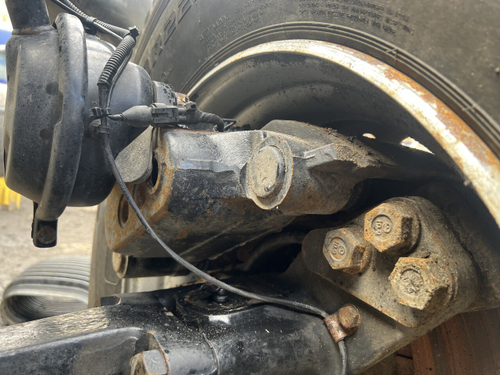 Суппорт передний левый 2022г.