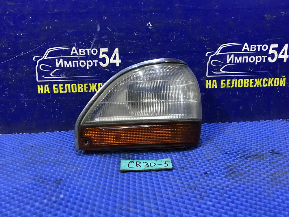 Габарит правый TOYOTA TOWNACE 1990