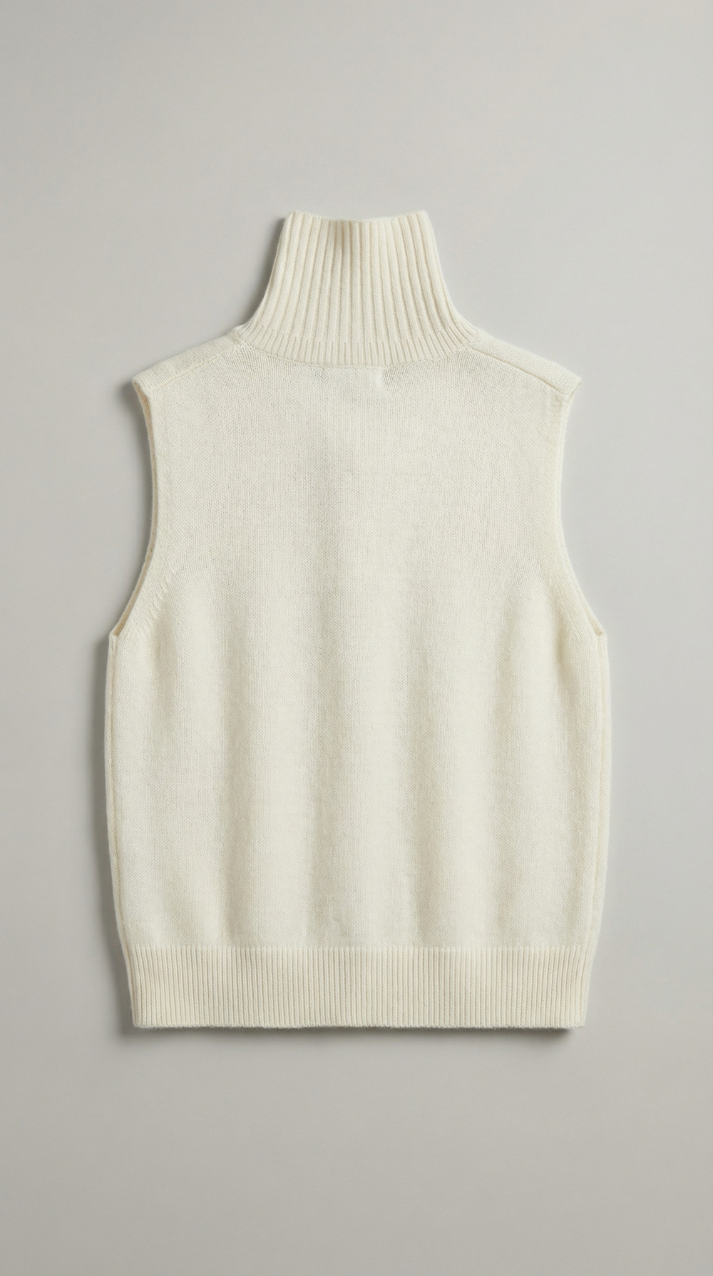 Жилет с пуговицами ELARA