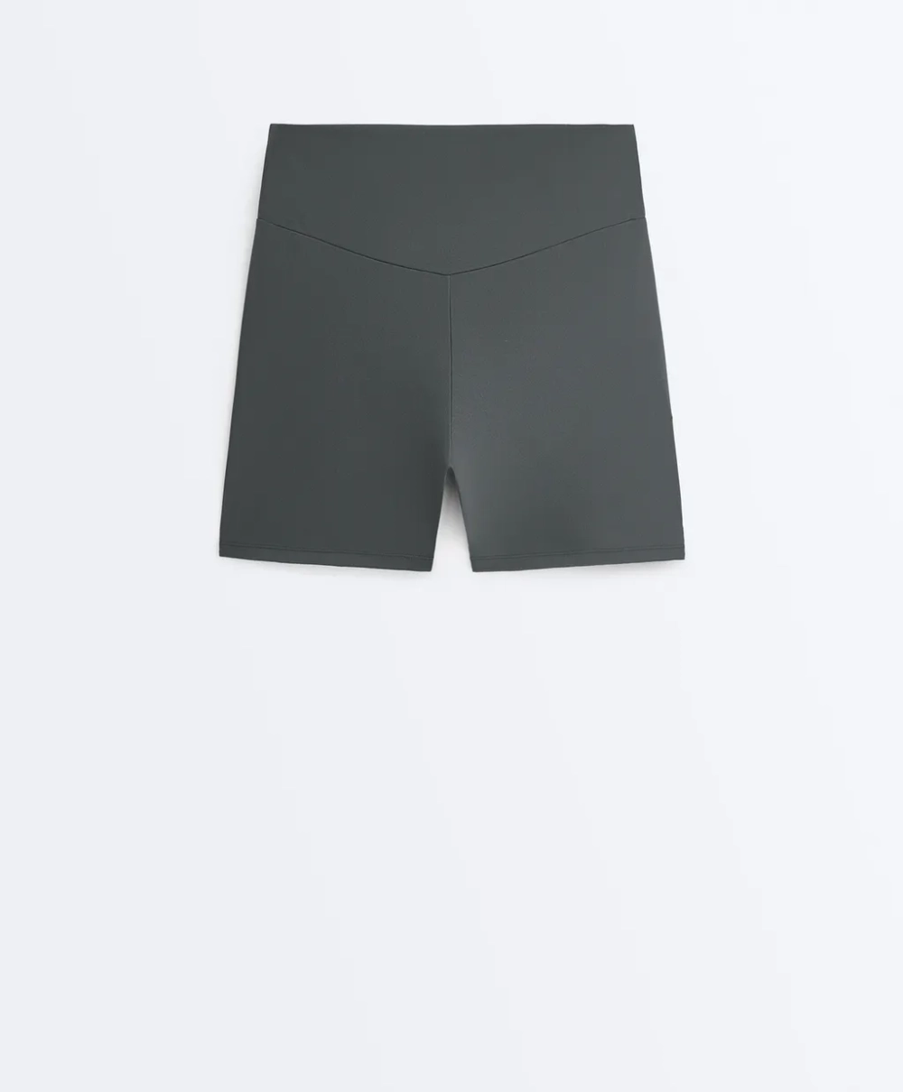 Высокие шорты Comfortlux, 10 см - OYSHO