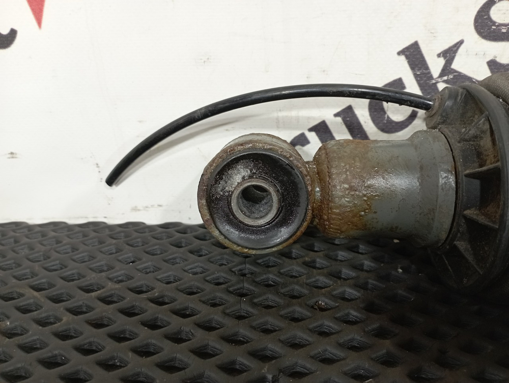 Амортизатор кабины задний 2023г.