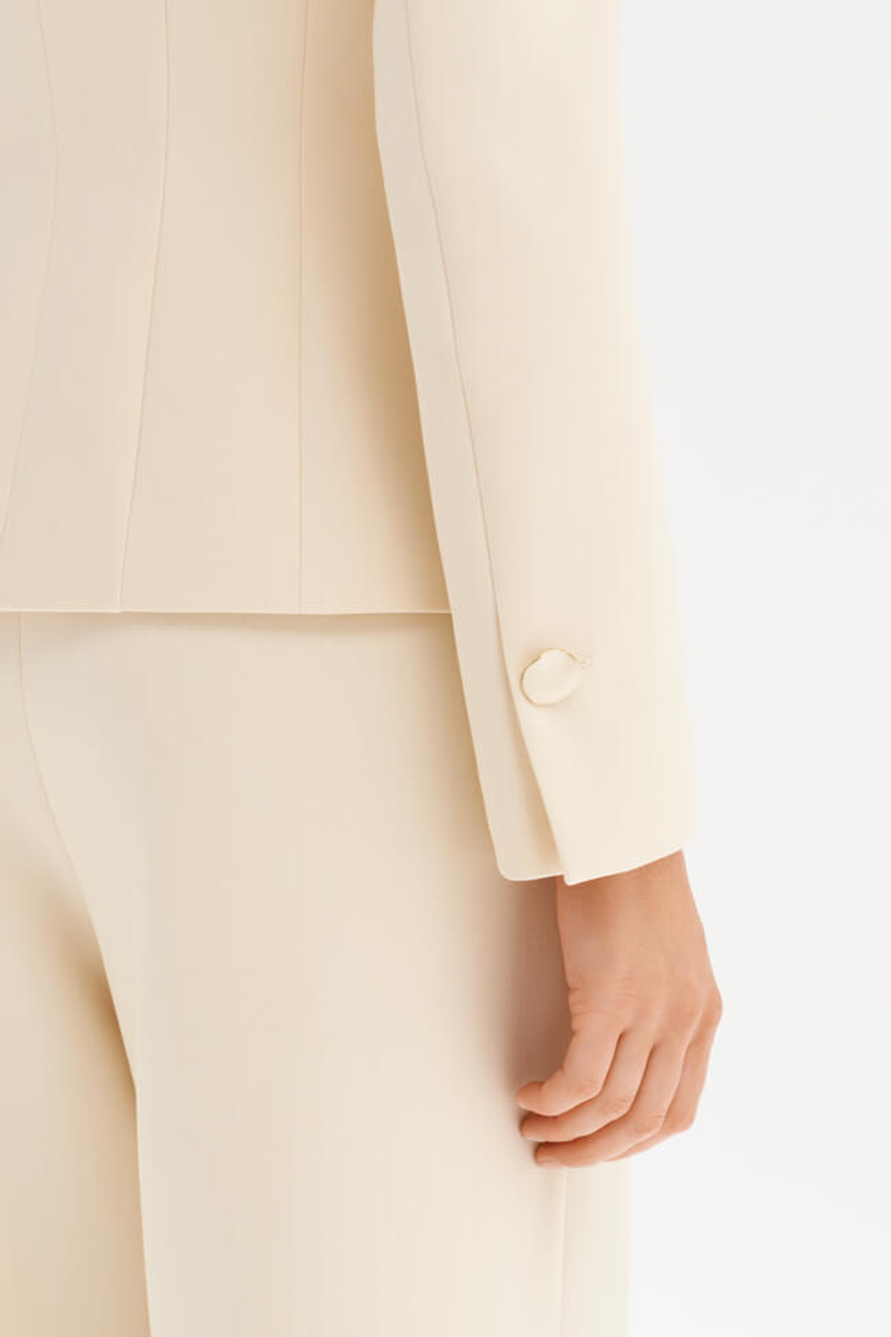 1983 Жакет женский (сливочный)