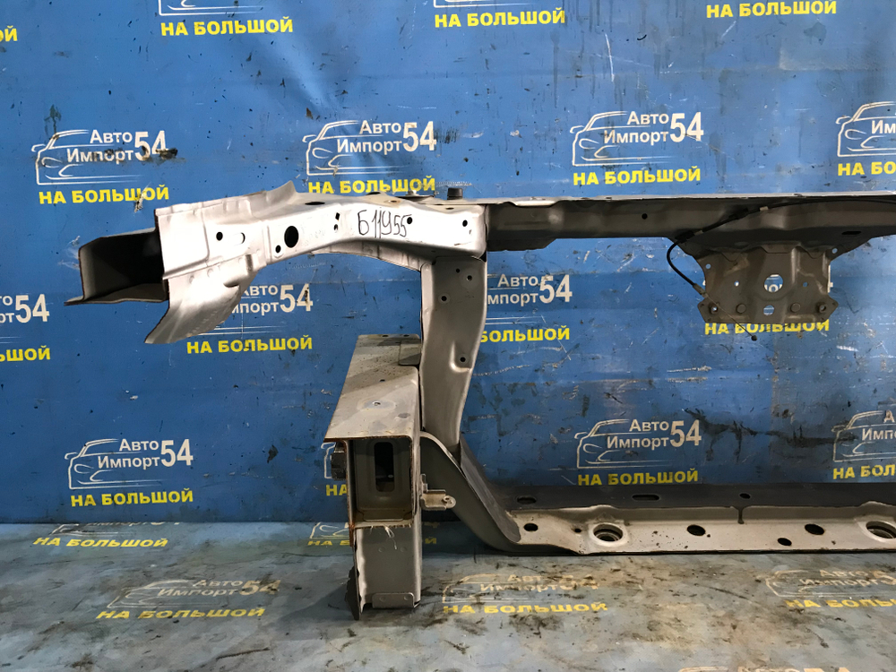 Рамка радиатора / телевизор Honda INSPIRE 2003-2007